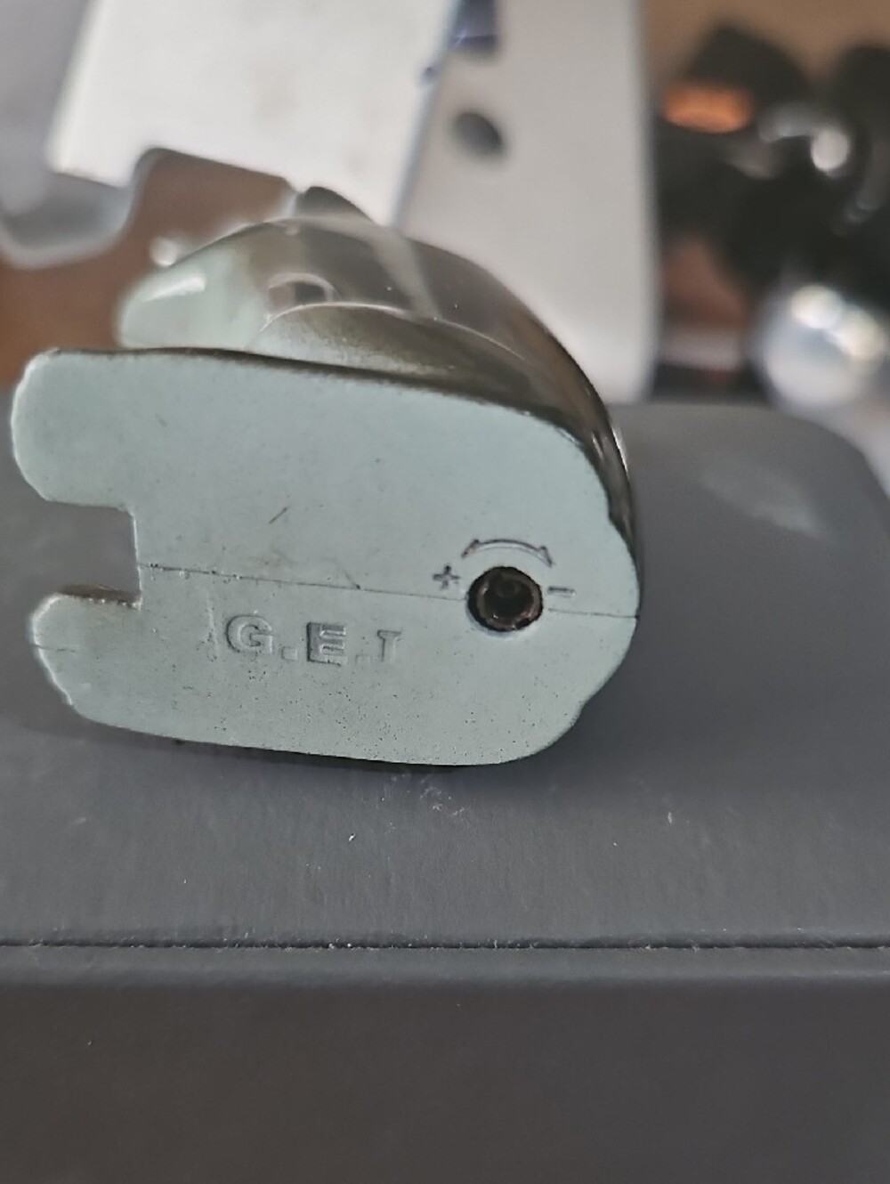 Frog Lighter - Picture 5 of 6